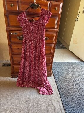 SHEIN Red Floral Smocked Maxi Dress for women